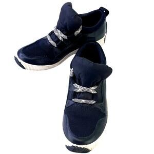 Sorel Women's Out N About Plus Black Leather Cushioned Street Sneakers Size 9.5